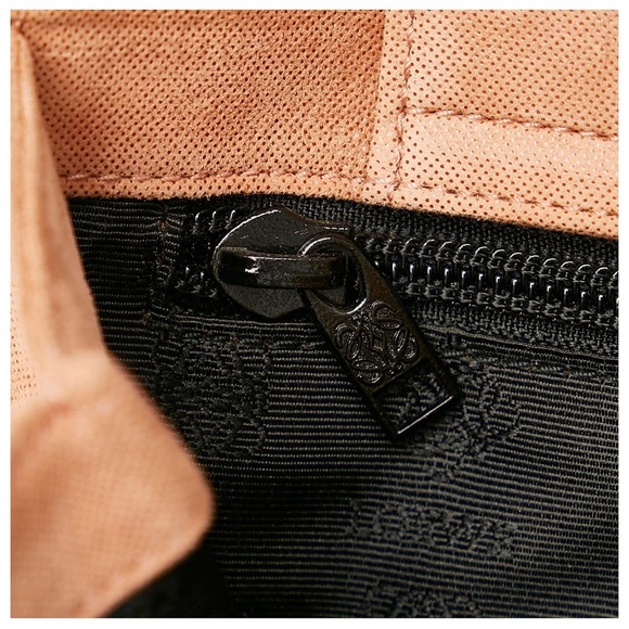 Loewe Vintage Handbag - Picture 8 of 9